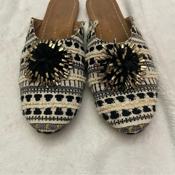 Anthropologie Dreamy Tweed Mule Slides Size 9 Black Gold Pompoms - Picture 4 of 9